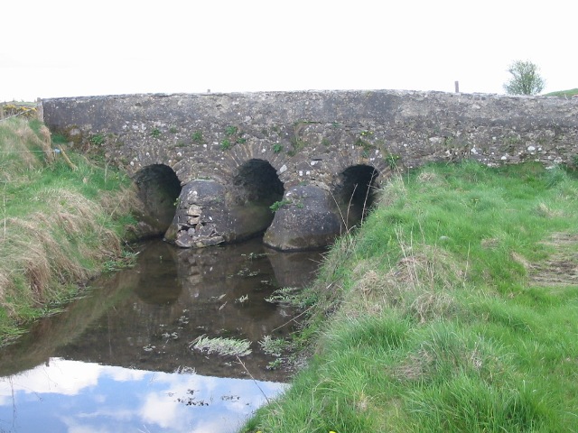 Bridge at Garrafrauns built in Famine times