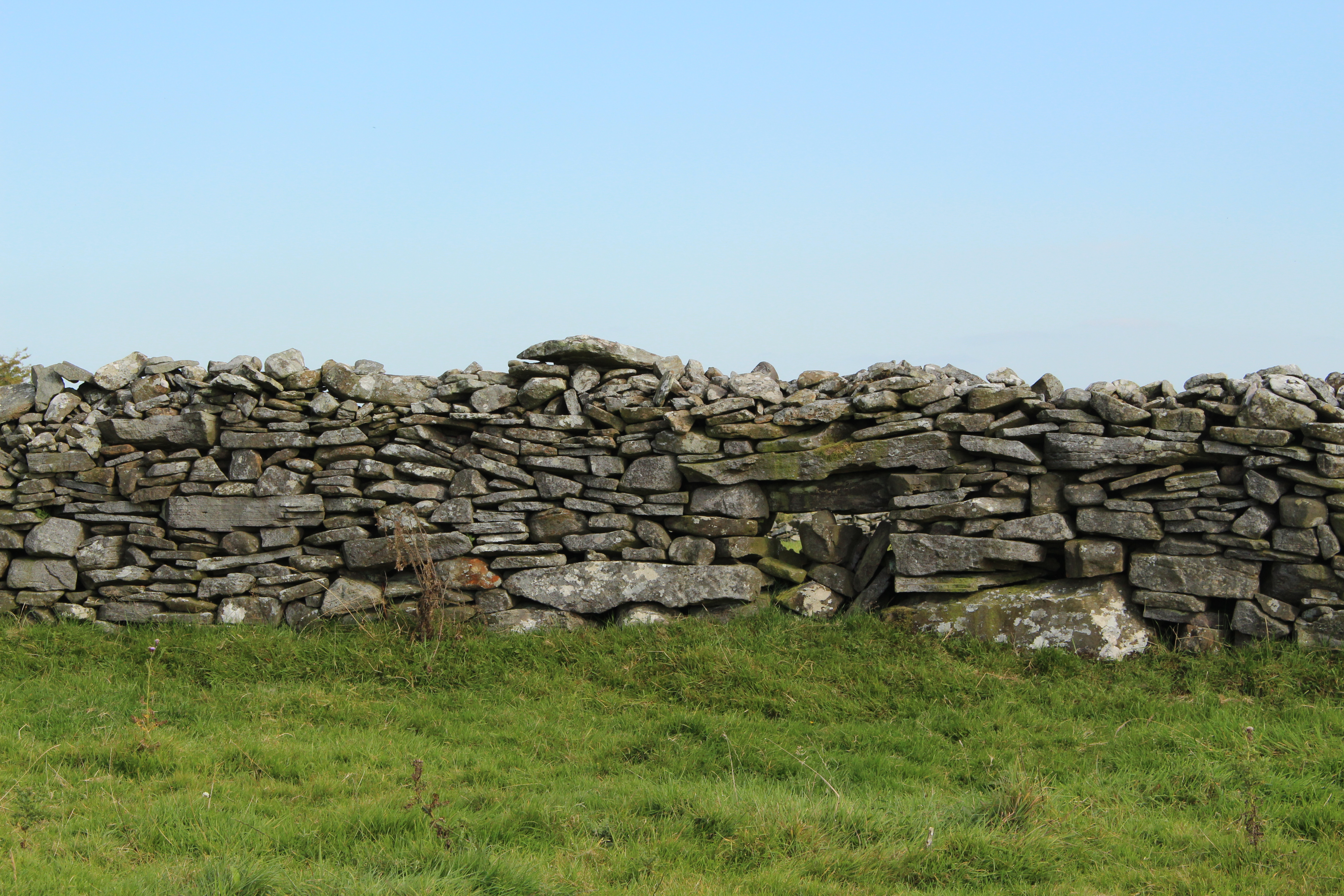 stone wall in Quinaltagh